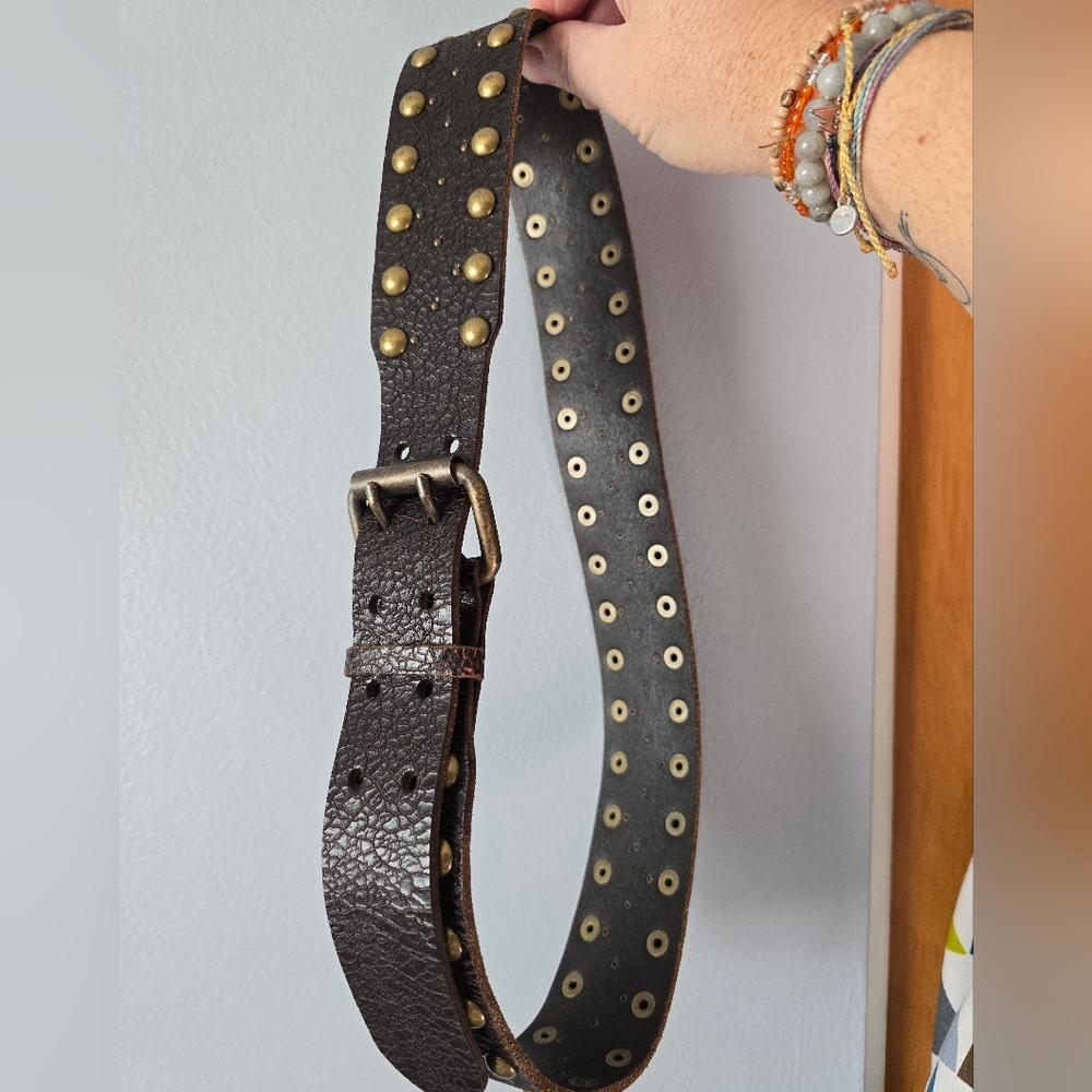 Club Monaco Vintage Leather Belt Gold Rivets sz Medium Boho Festival Western VTG